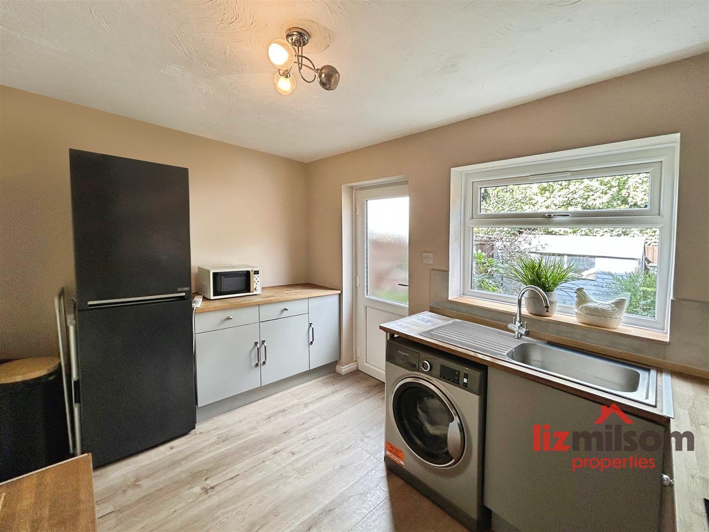 Ladyfields Way, Newhall, Swadlincote Image 4