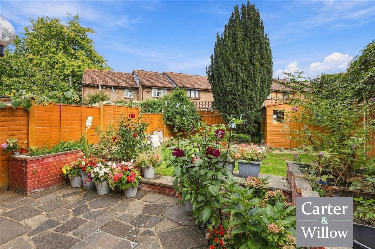 Diamond Close, Dagenham, Essex Image 20