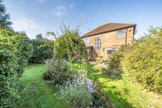 Kerves Lane, Horsham, RH13 photo 13