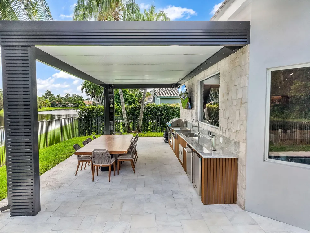 2678 Meadowood Dr, Weston, FL 33332