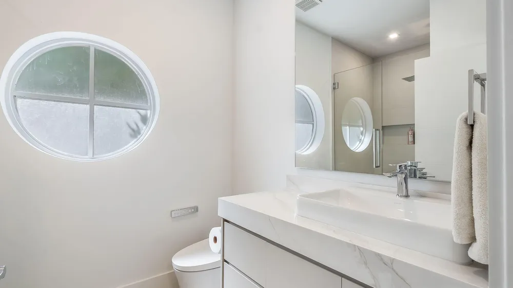2678 Meadowood Dr, Weston, FL 33332