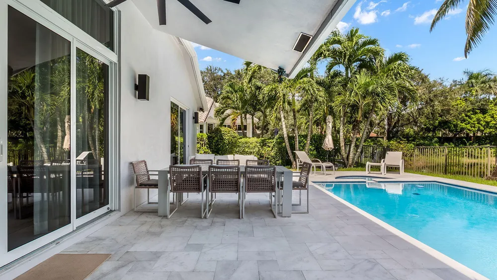 2678 Meadowood Dr, Weston, FL 33332