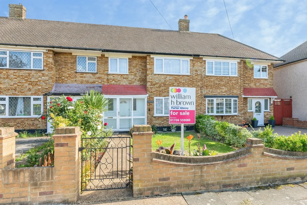 Nelson Road, Rainham