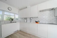 Craddocks Avenue, Ashtead, KT21 photo 5