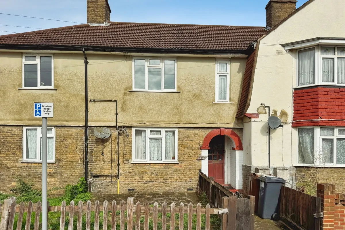 Lambourne Road, Barking