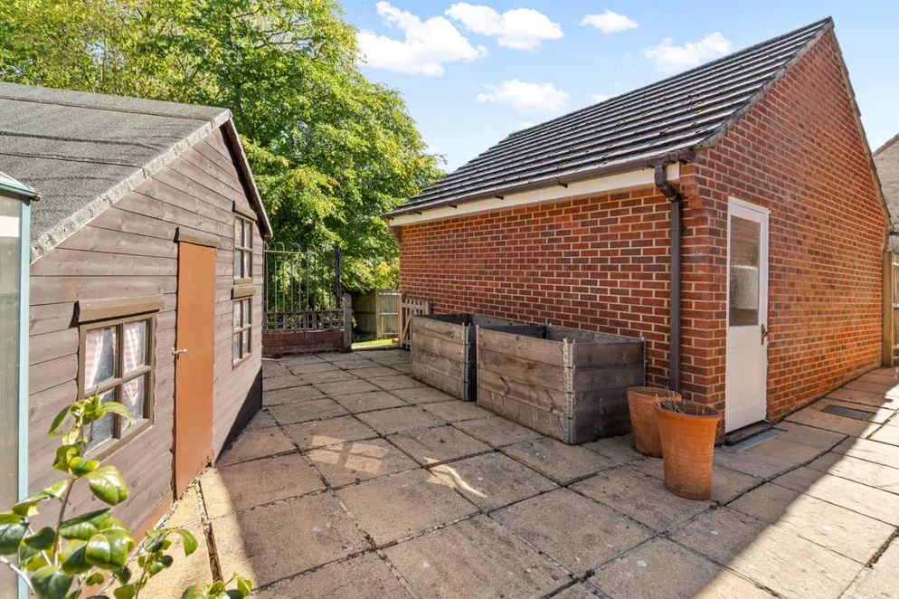 Property carousel item 29
