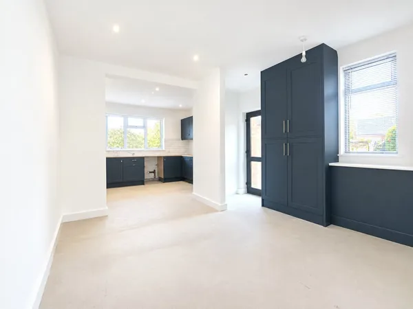 Duchess Drive, Newmarket, CB8 photo 3