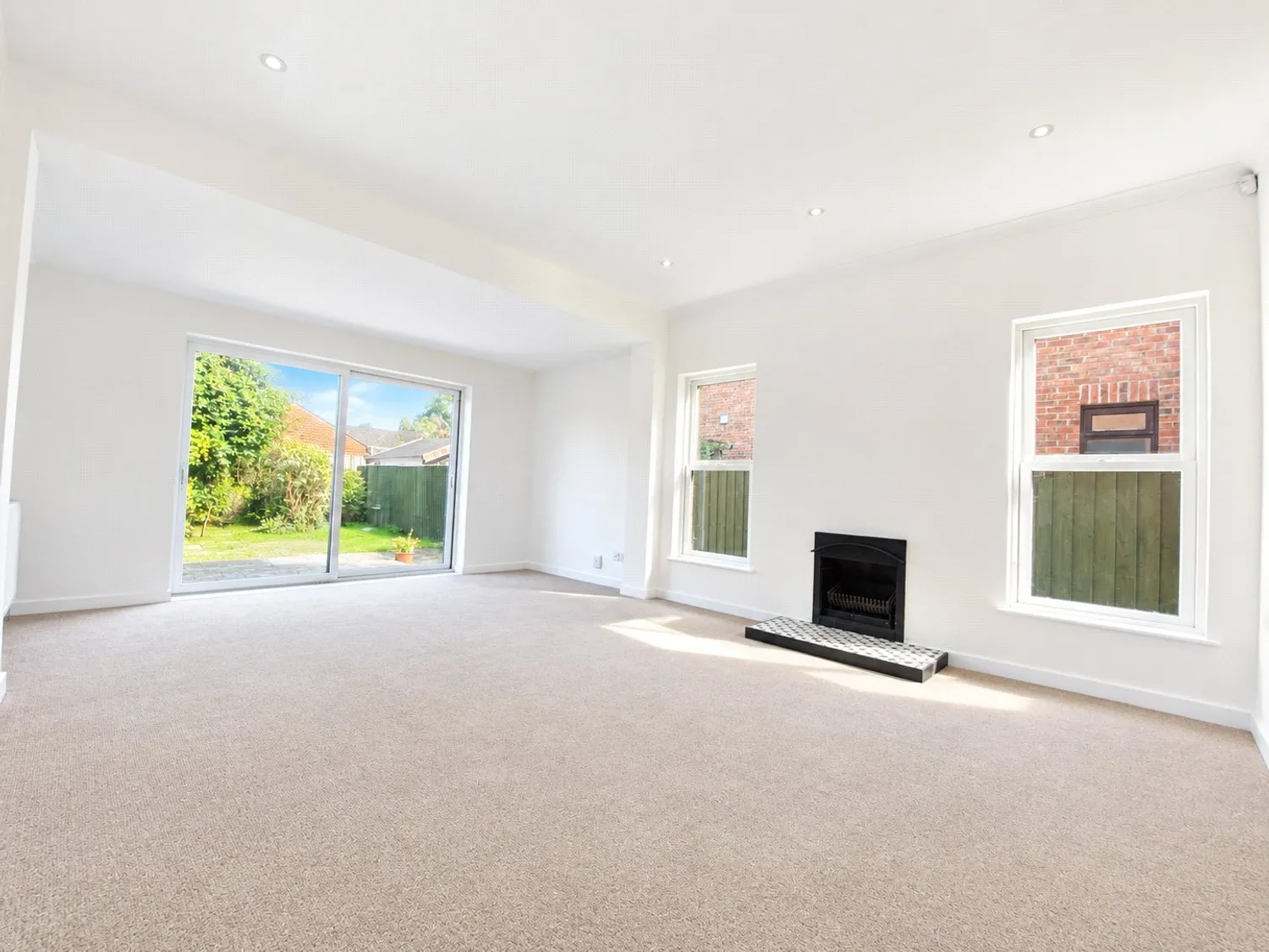 Duchess Drive, Newmarket, CB8 photo 4