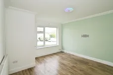 Heol Seward, Beddau, Pontypridd