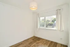 Heol Seward, Beddau, Pontypridd