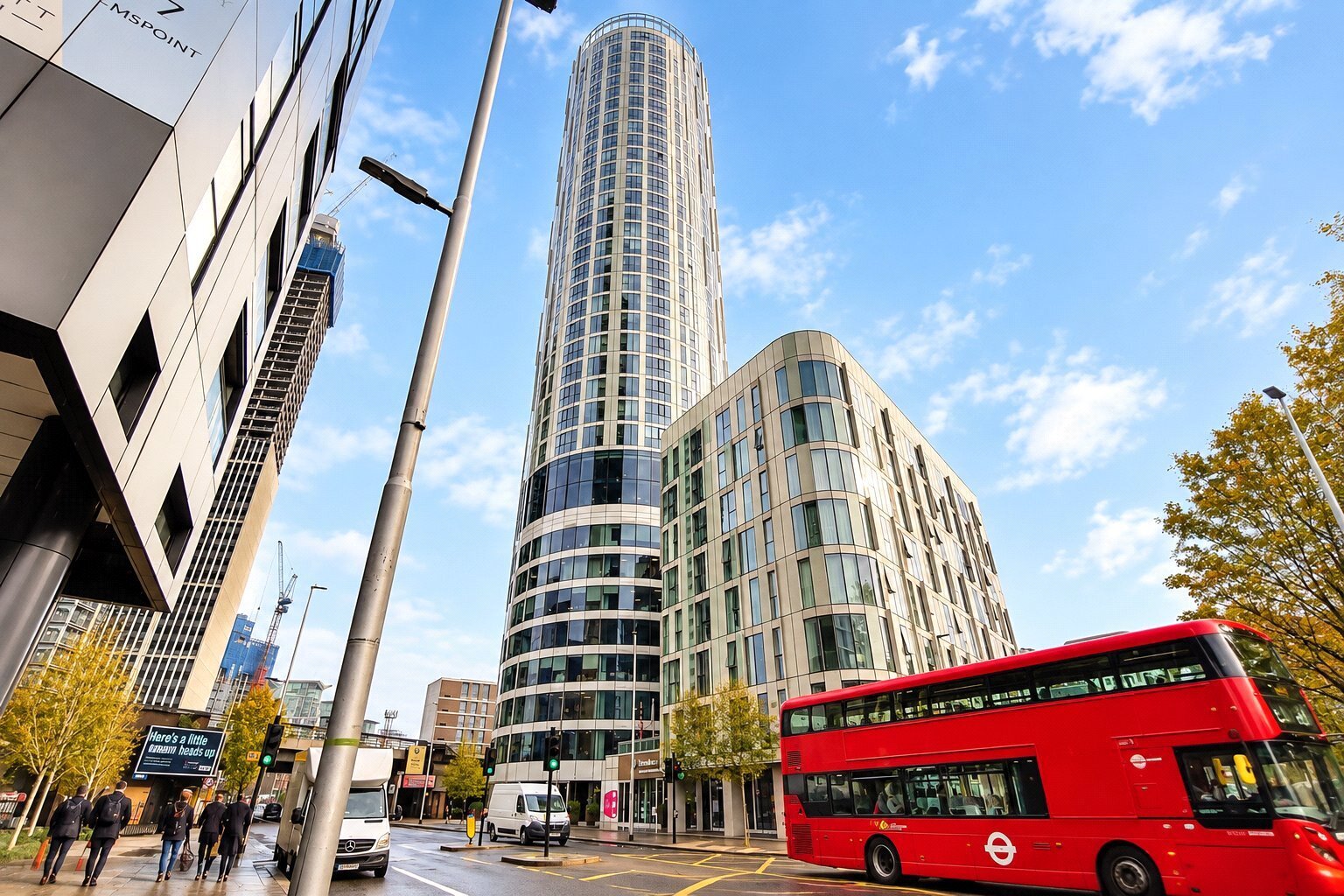 Wandsworth Road, London, SW8 Image 9