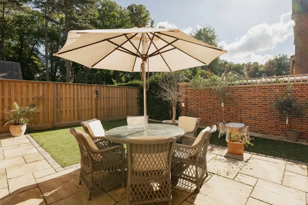 The Lodge Drive, Drayton, NR8 photo 3