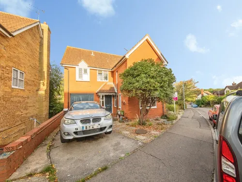 Egret Crescent, Longridge, COLCHESTERphoto