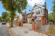 Blakesley Avenue, London