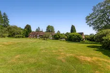 Worldham Hill, East Worldham, GU34 photo 10