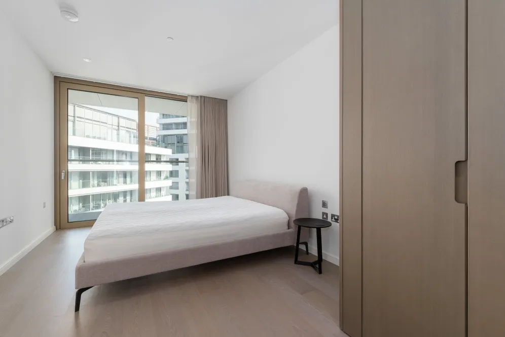 Park Drive, E14 photo 8