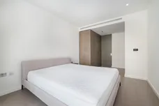 Park Drive, E14 photo 11