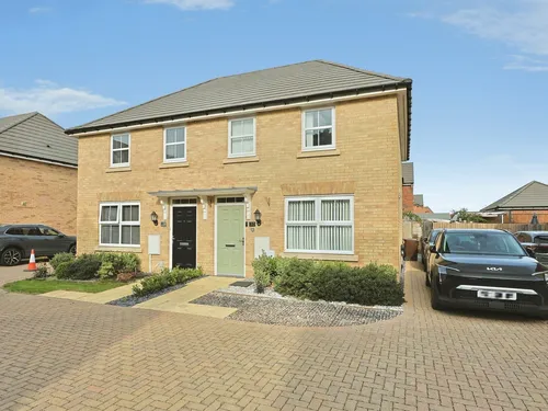 Chestnut Drive, Horsford, Norwichphoto