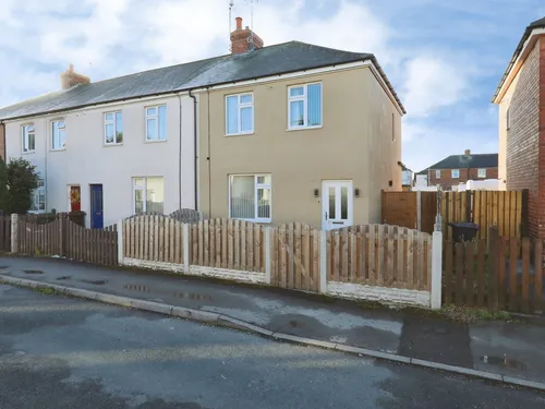 Springfield Road, RETFORDphoto