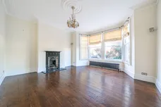 Queens Avenue, Whetstone, N20 photo 4