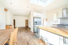 Queens Avenue, Whetstone, N20 photo 10