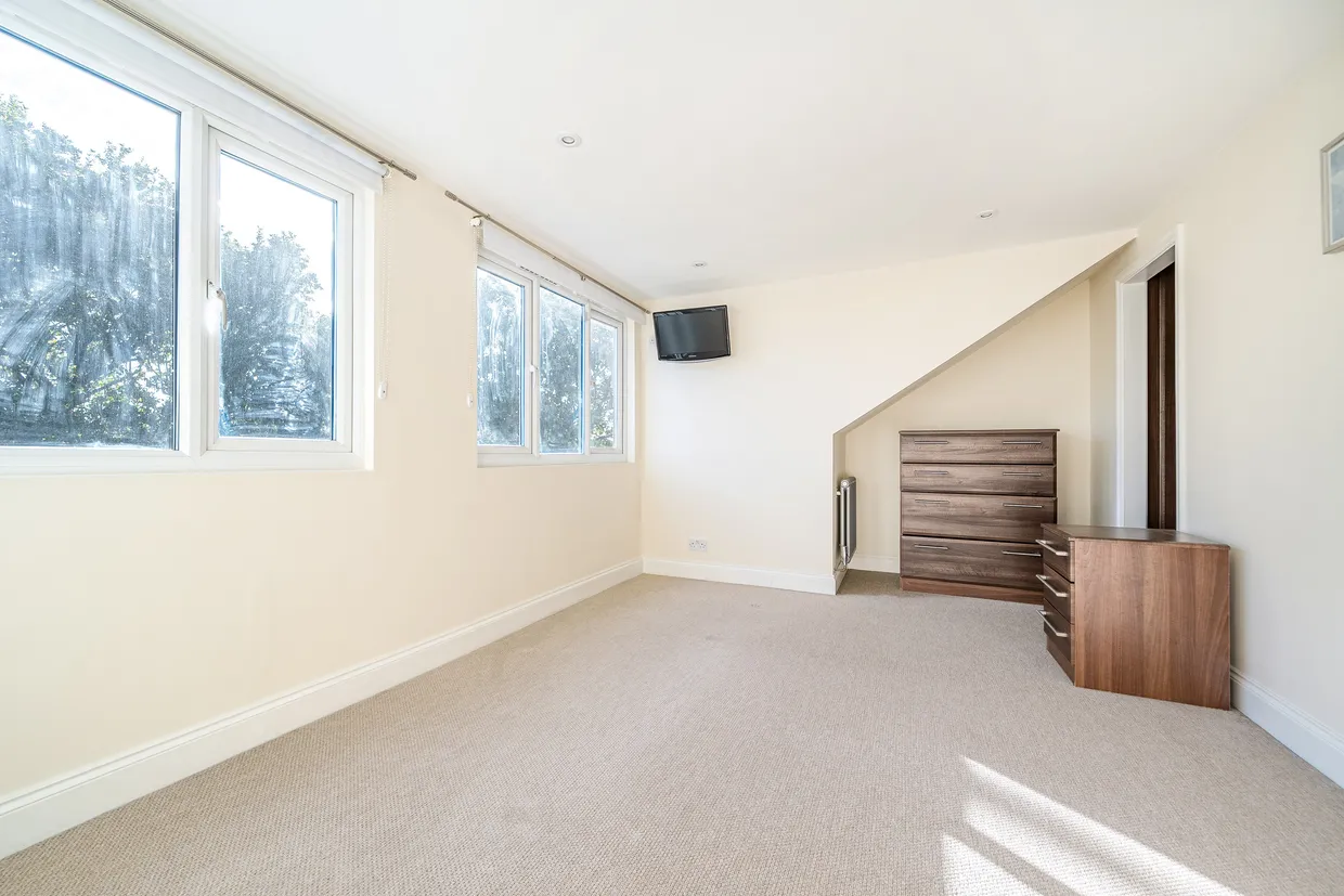 Queens Avenue, Whetstone, N20 photo 20