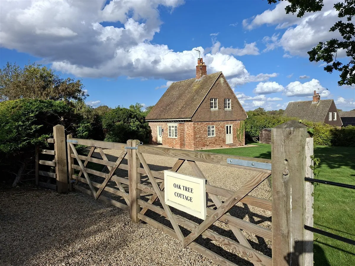 Oaktree Cottage, Stoke Rochford, Grantham