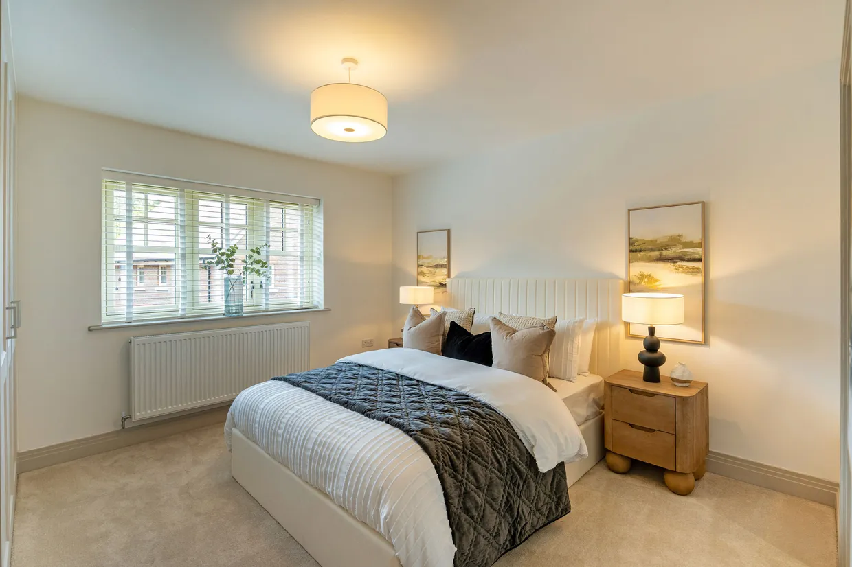 The Mulberry, Headley Chase, Epsom, KT18 photo 9