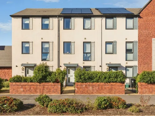 Dowsell Way, Yate, BRISTOLphoto