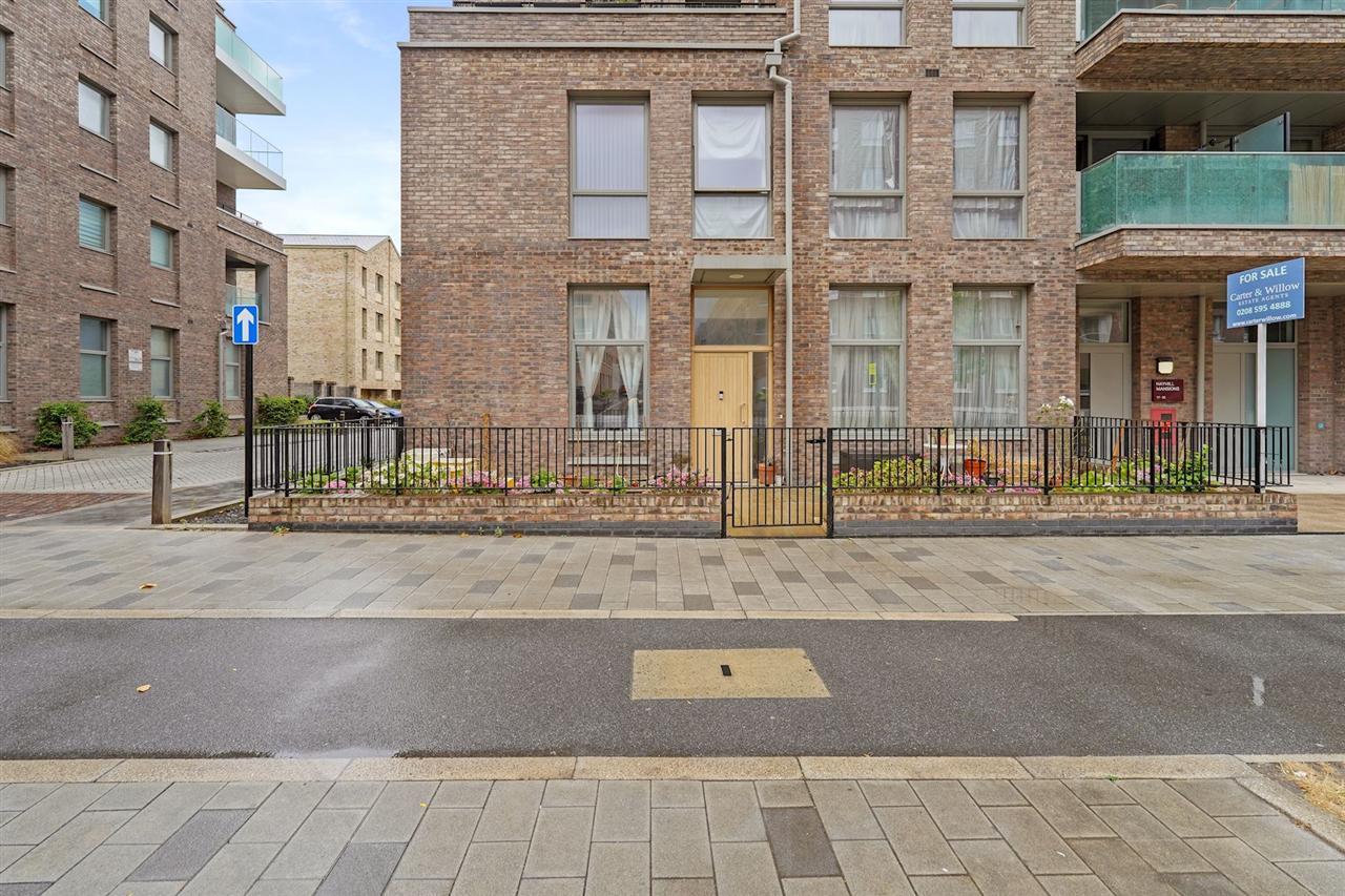 Fielders Crescent, Essex Image 1