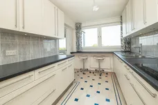 Somerset Road, London, SW19 photo 6