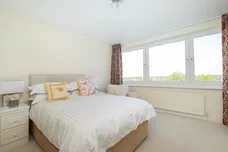 Somerset Road, London, SW19 photo 7