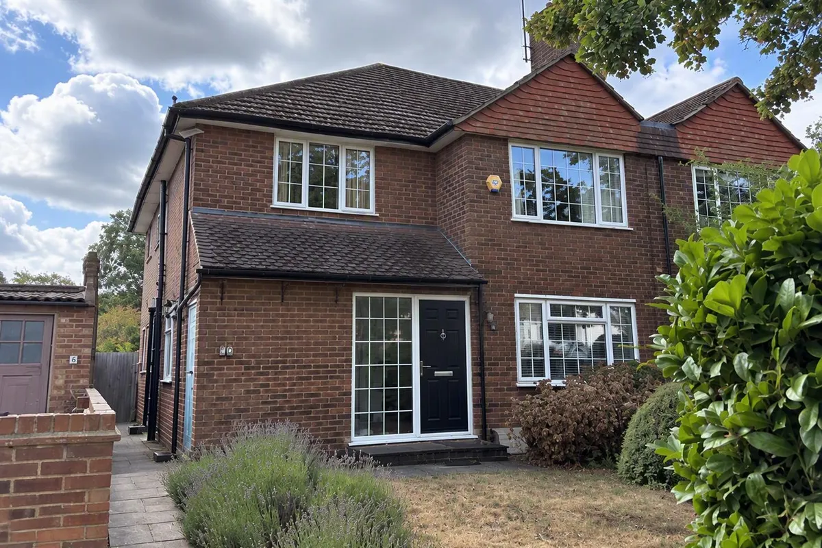 Sugden Road, THAMES DITTON