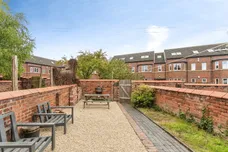 Tarvin Road, Boughton, Chester