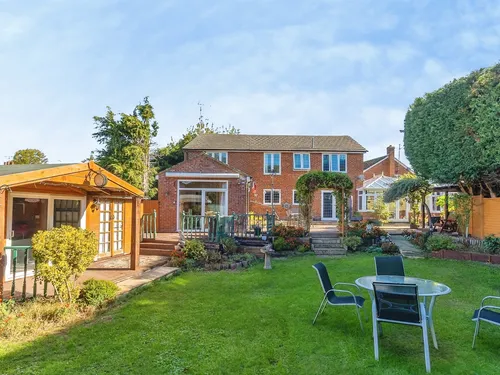 Orchard Way, Wing, Leighton Buzzardphoto