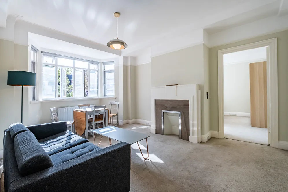 Pembroke Road, London, W8 photo 5