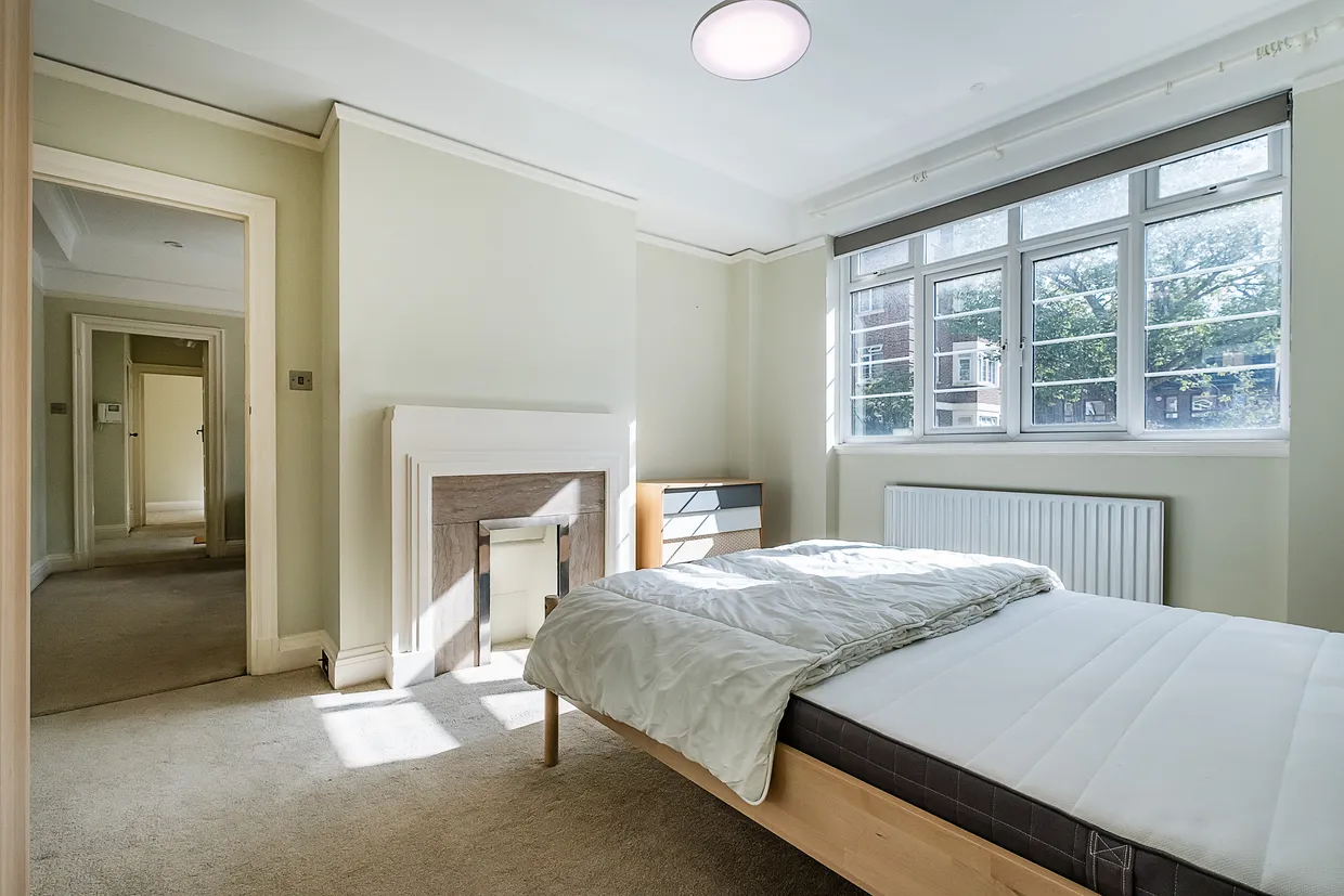 Pembroke Road, London, W8 photo 9
