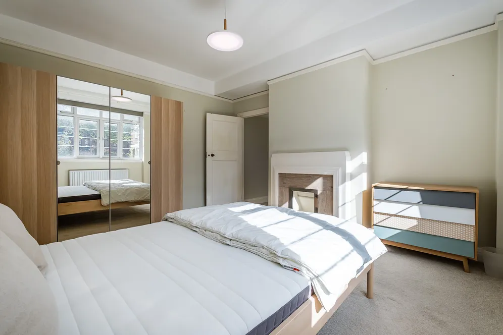 Pembroke Road, London, W8 photo 10