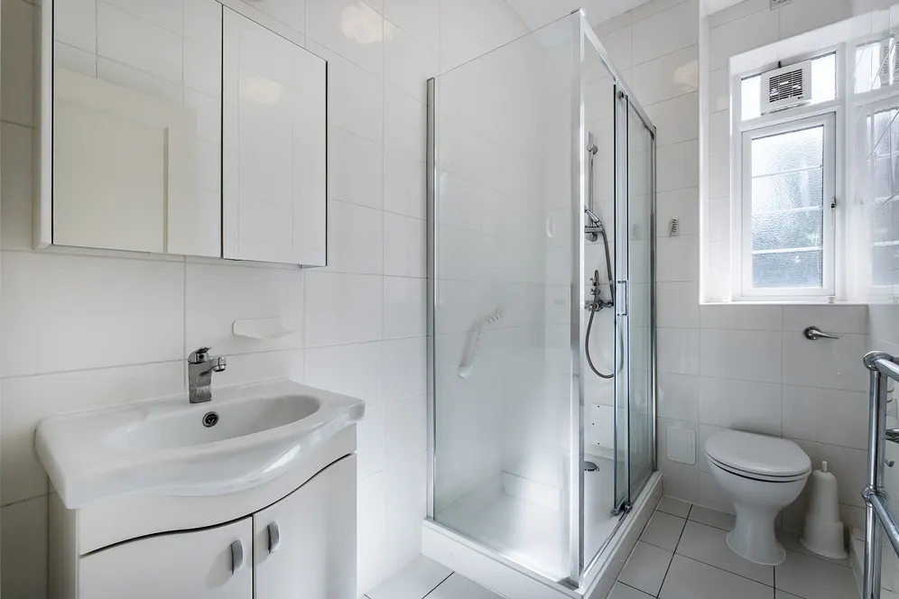 Pembroke Road, London, W8 photo 12