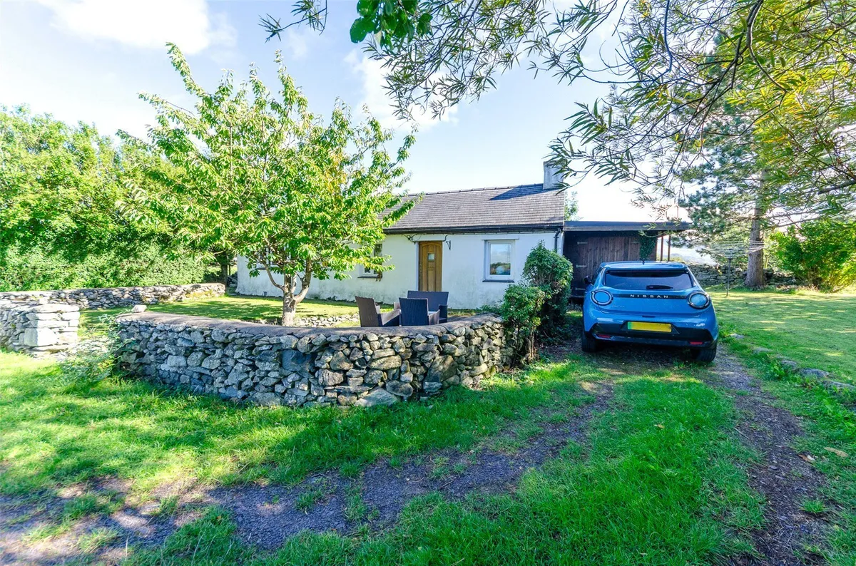 Penisarwaun, Caernarfon, Gwynedd, LL55