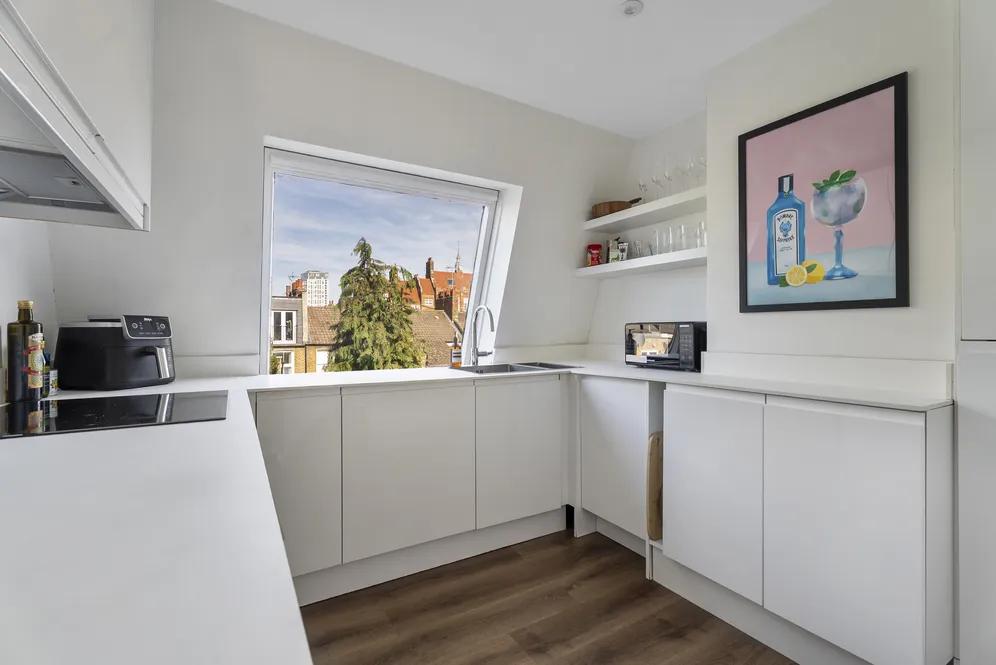 Hazlebury Road, London, SW6 photo 2