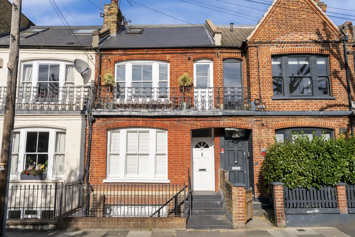Hazlebury Road, London, SW6 photo 3