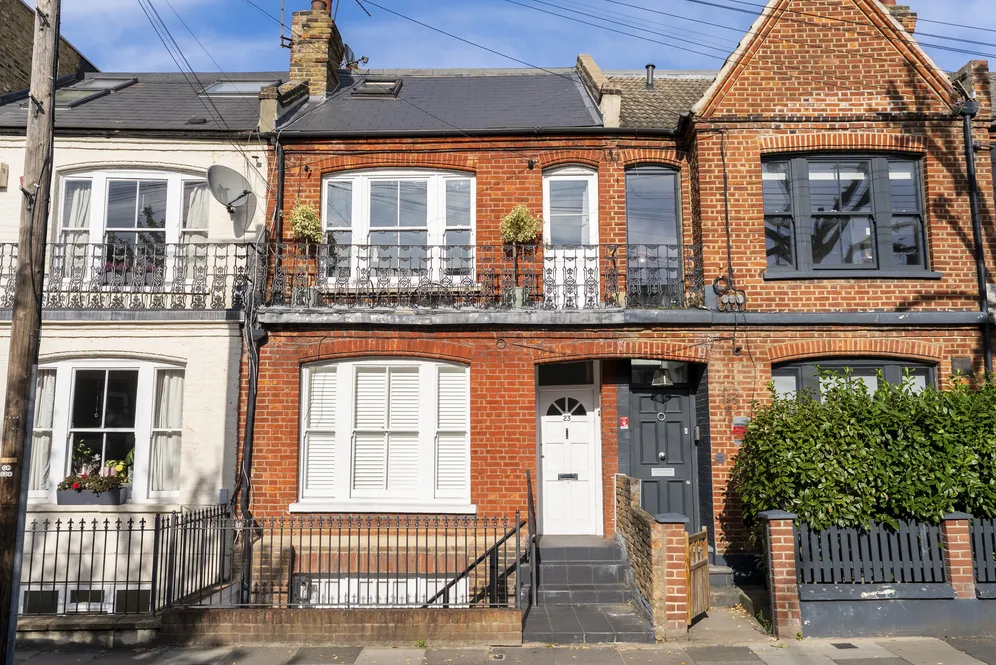 Hazlebury Road, London, SW6 photo 3