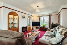 Oak Crescent, Eye