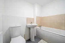 Horsley Road, Maidenhead, SL6 photo 9