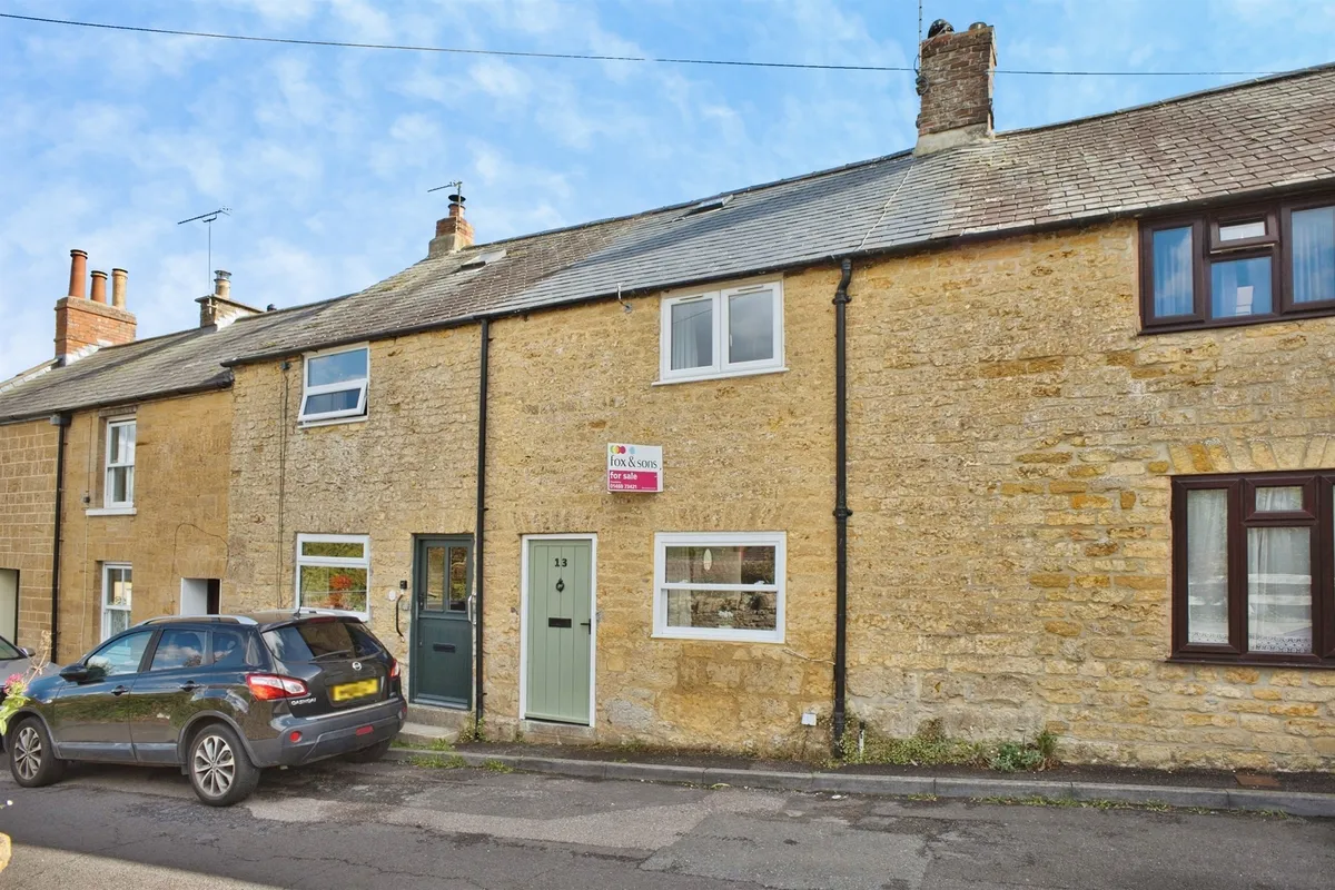 Barn Street, CREWKERNE