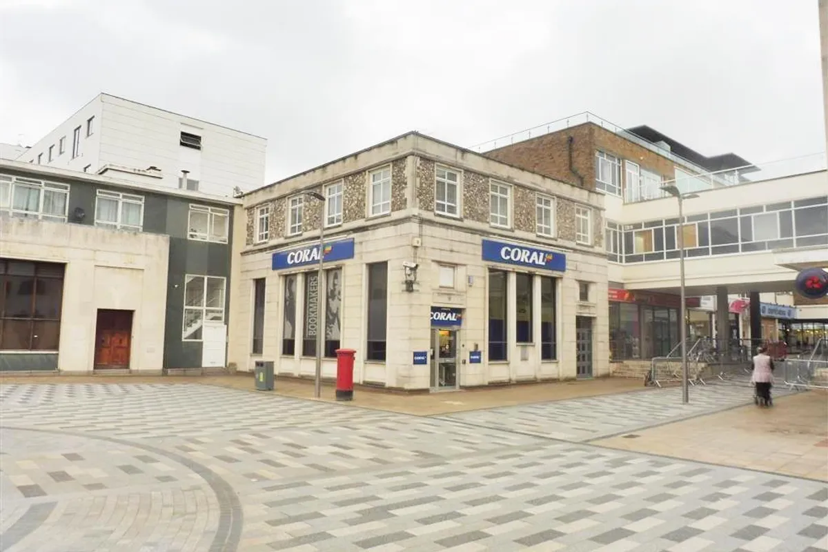 Bank Court, HEMEL HEMPSTEAD