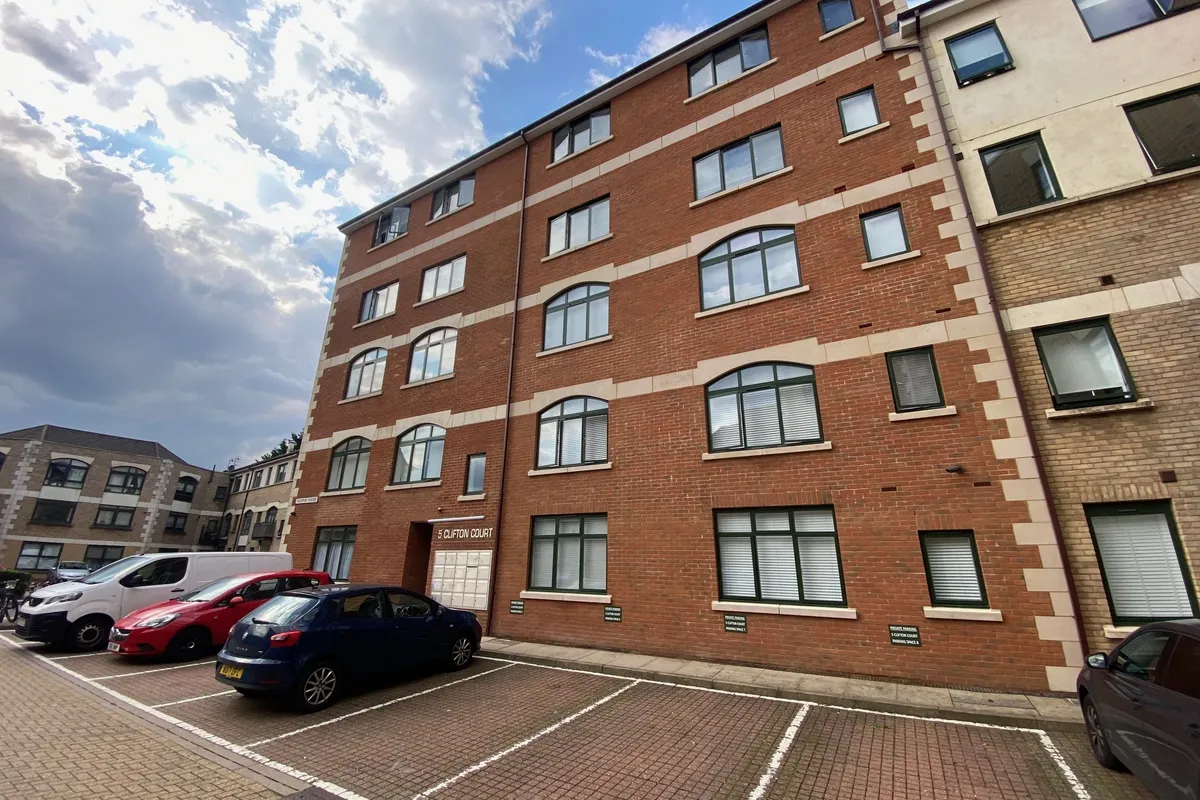 Corner Hall, HEMEL HEMPSTEAD