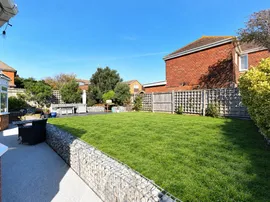 Cranleigh Avenue, Rottingdean, Brighton thumb 2