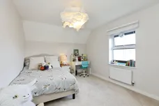Curf Way, BURGESS HILL